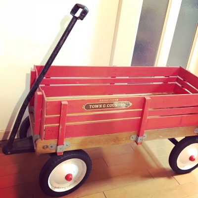 Radio Flyer Town and Country Wagon Renewed