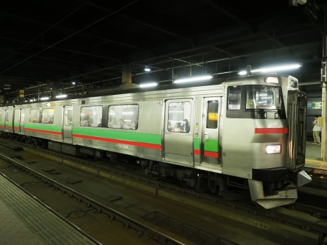 JR北海道 731系 電車 G-108編成【札幌駅】