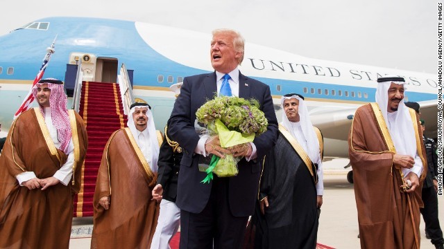 president-trump-saudi-arabia-may-02.jpg