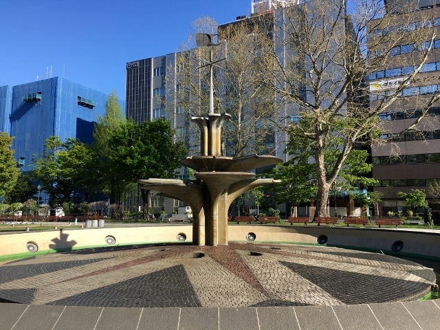 札幌散歩　大通公園　噴水