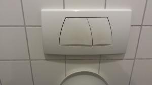 toiletbutton-01