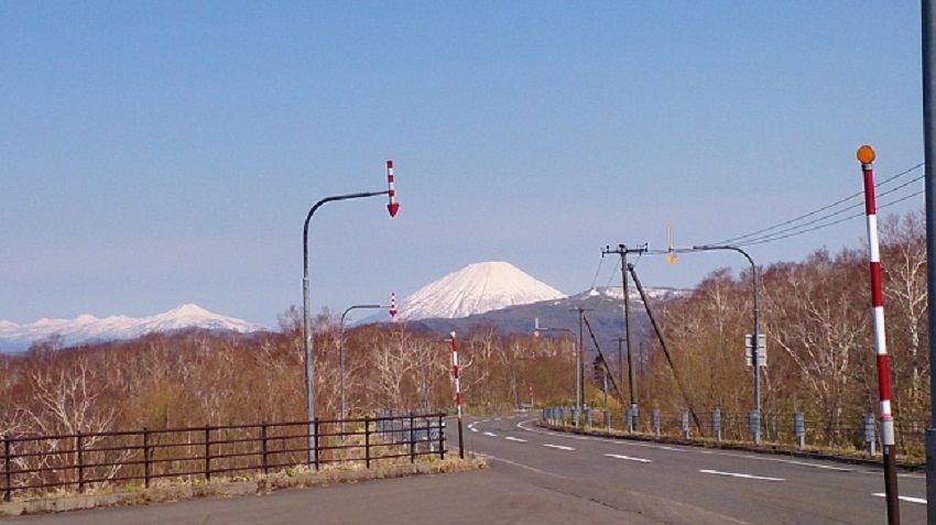 オロフレ山
